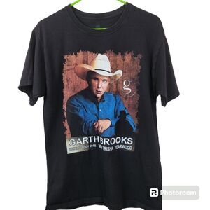 Garth Brooks World Tour 2015 W/ Trisha Yearwood Short Sleeve Double Sided Tee M